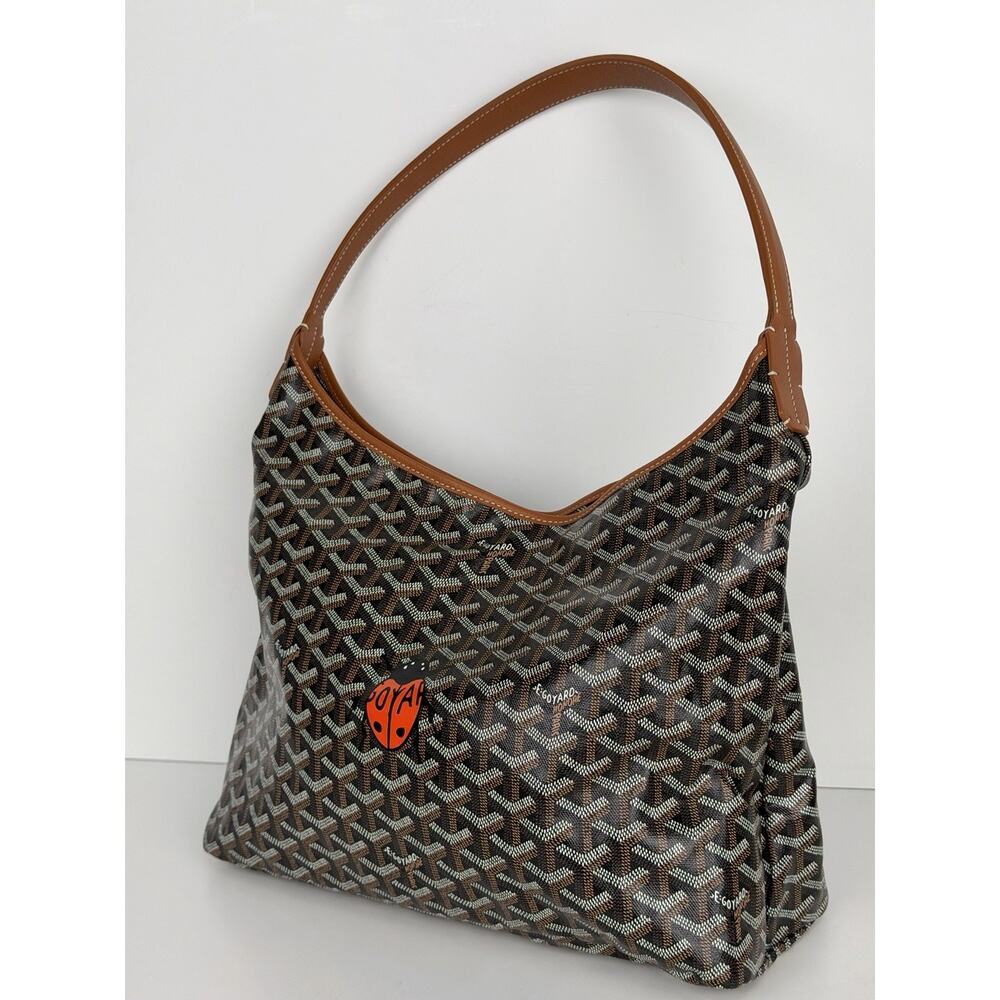 Goyard Boheme Hobo Bag in Goyardine Coated Canvas and Chevron Pattern D2